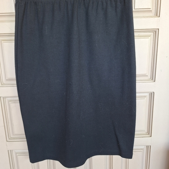 Liz Claiborne Skirt SzM Cotton Polyester Black Elastic Waist Knee Length - Picture 2 of 6